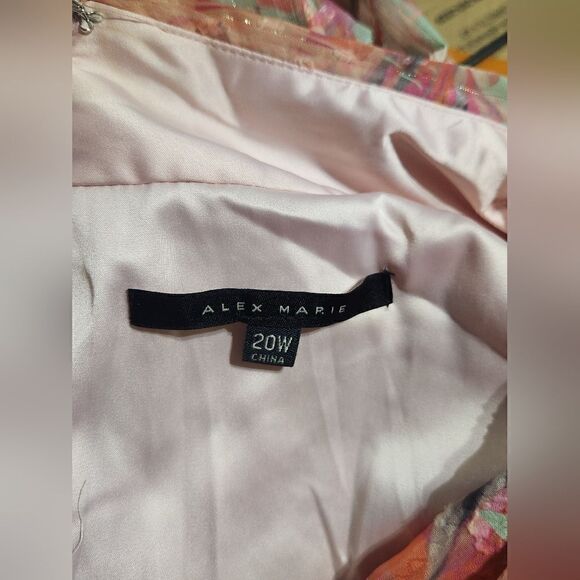 Alex Marie Hayden V-Neck Long Blouson Sleeve Tie Waist Floral Print size 20W - Picture 7 of 8